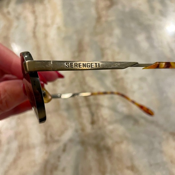 Serengeti Rutgers 8009 sunglasses with matching case - Picture 3 of 6